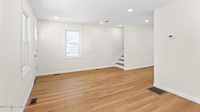 17 Henry Street, Freehold, NJ 07728