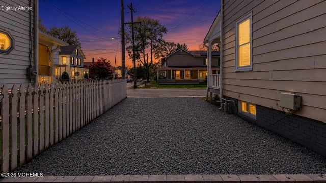 17 Henry Street, Freehold, NJ 07728