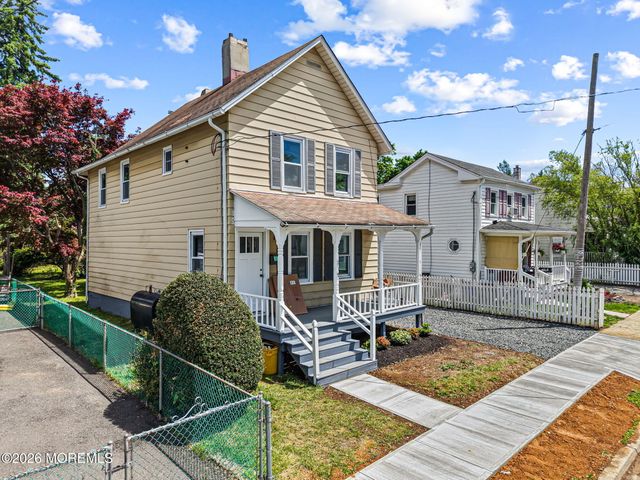 17 Henry Street, Freehold, NJ 07728