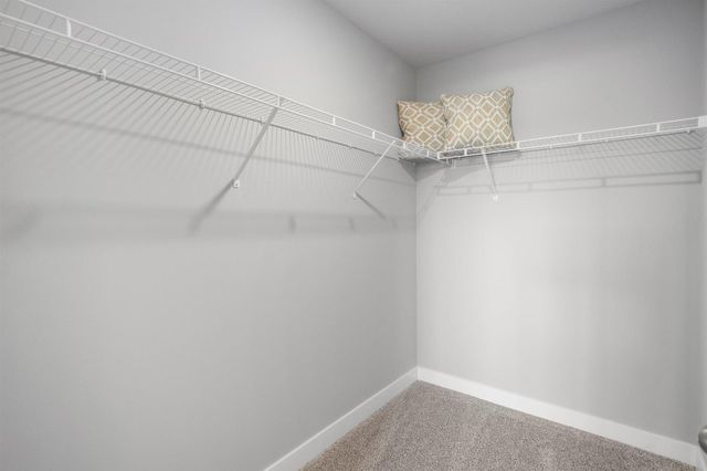 9850 Upper 89th Street S, Cottage Grove, MN 55016