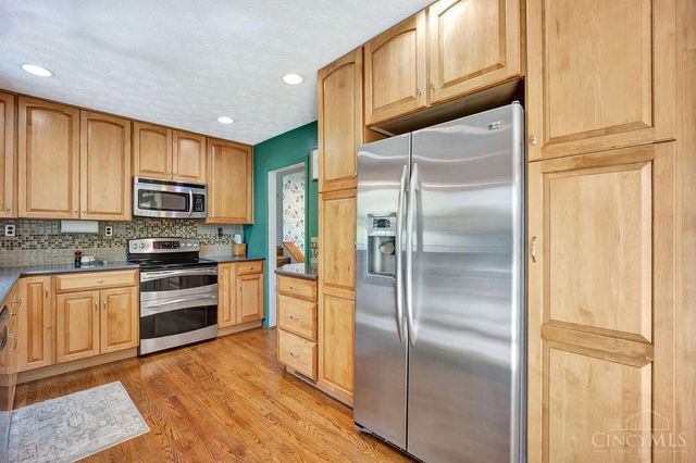5582 Windridge Drive, Green Twp, OH 45248