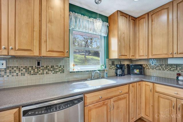 5582 Windridge Drive, Green Twp, OH 45248