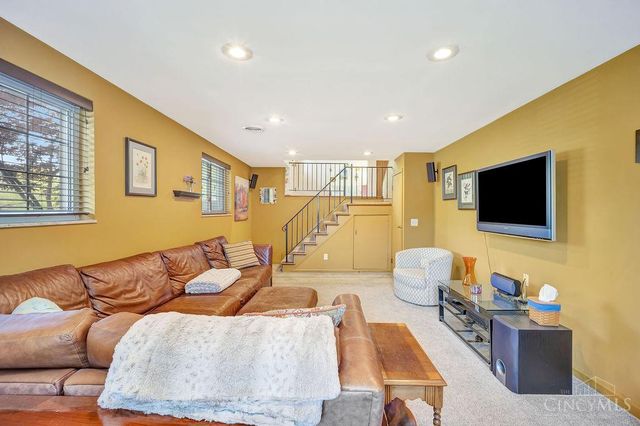5582 Windridge Drive, Green Twp, OH 45248