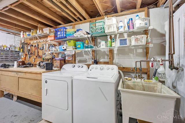 5582 Windridge Drive, Green Twp, OH 45248
