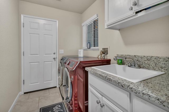 846 Cedar Canyon Cir, Galt, CA 95632