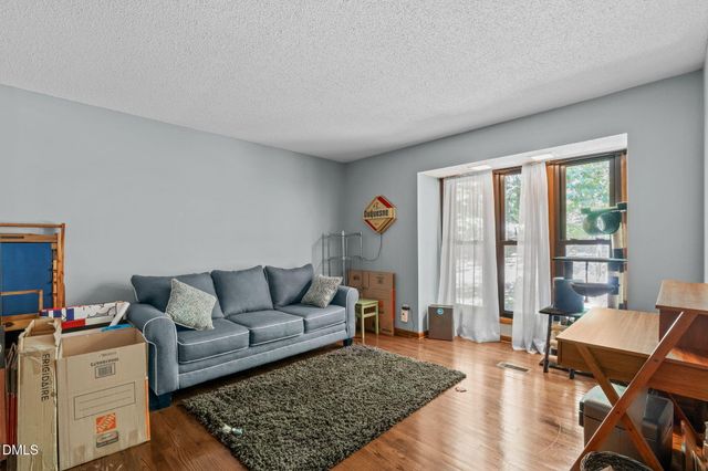5421 Hideaway Drive, Chapel Hill, NC 27516