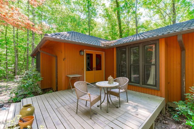 5421 Hideaway Drive, Chapel Hill, NC 27516