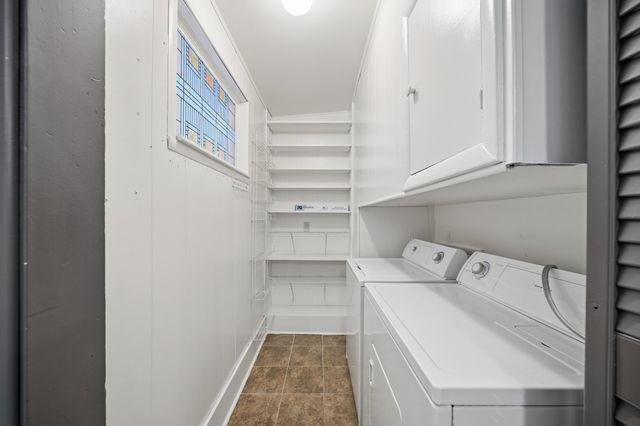 2534 ELMORE PARK RD, Bartlett, TN 38134