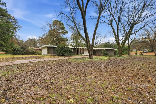 2534 ELMORE PARK RD, Bartlett, TN 38134