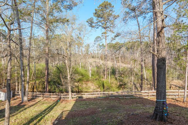 606 Ridge Way, Evans, GA 30809