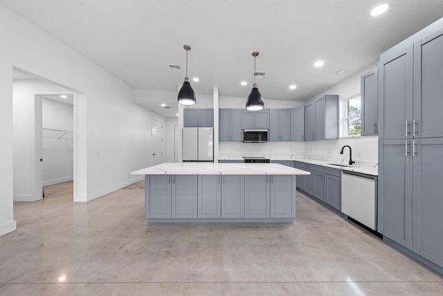 6904 Salerno Road, Fort Pierce, FL 34951