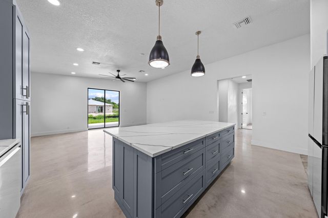 6904 Salerno Road, Fort Pierce, FL 34951