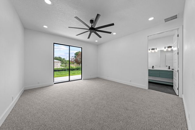 6904 Salerno Road, Fort Pierce, FL 34951