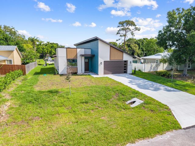 6904 Salerno Road, Fort Pierce, FL 34951