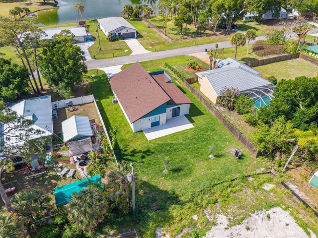6904 Salerno Road, Fort Pierce, FL 34951