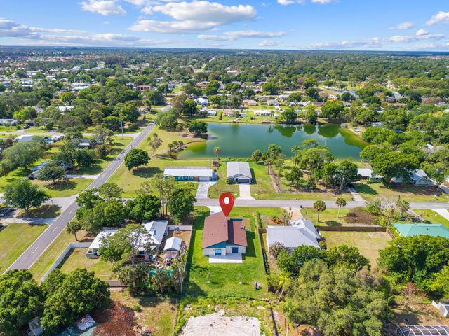 6904 Salerno Road, Fort Pierce, FL 34951