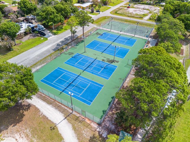 6904 Salerno Road, Fort Pierce, FL 34951