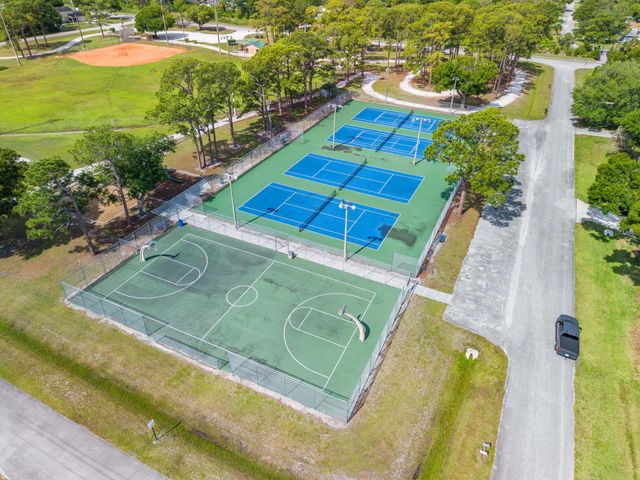 6904 Salerno Road, Fort Pierce, FL 34951