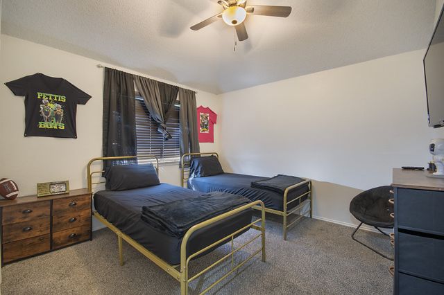 101 Boulder Creek Drive, Desoto, TX 75115