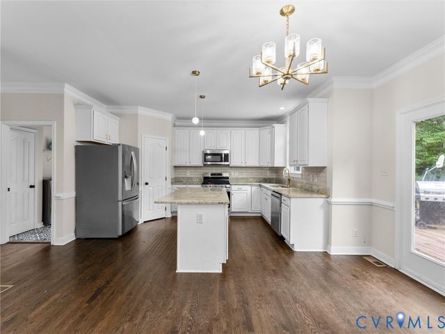 5017 Sadler Glen Pl, Glen Allen, VA 23060