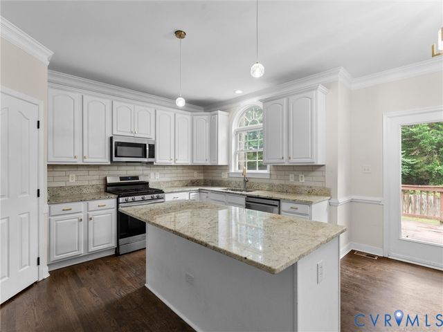 5017 Sadler Glen Pl, Glen Allen, VA 23060