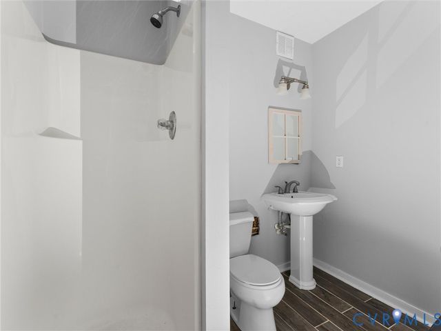 5017 Sadler Glen Pl, Glen Allen, VA 23060