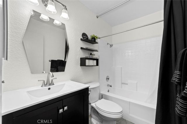 740 E San Bernardino Road 2, Covina, CA 91723