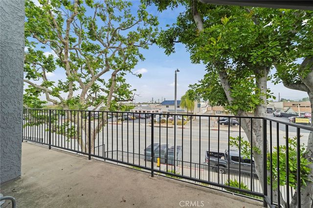 740 E San Bernardino Road 2, Covina, CA 91723