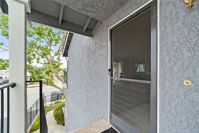 740 E San Bernardino Road 2, Covina, CA 91723