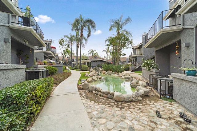 740 E San Bernardino Road 2, Covina, CA 91723