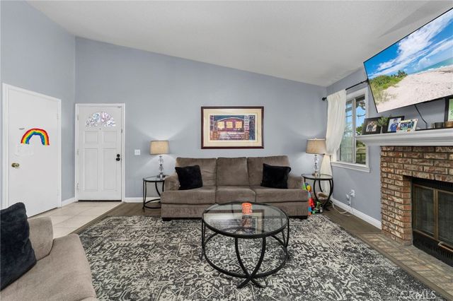 740 E San Bernardino Road 2, Covina, CA 91723