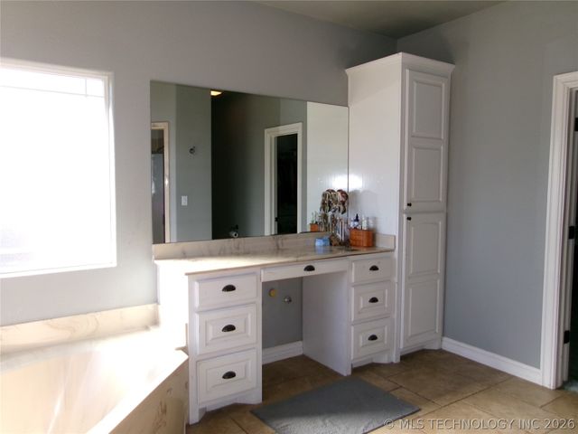 2071 E 53rd, Muskogee, OK 74403