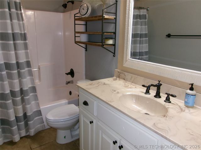 2071 E 53rd, Muskogee, OK 74403