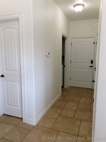 2071 E 53rd, Muskogee, OK 74403