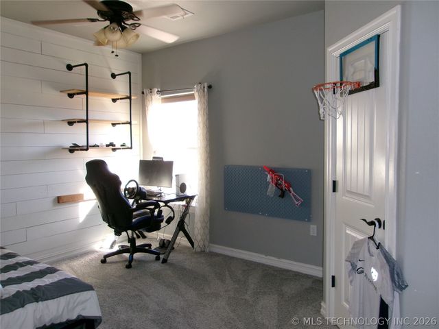 2071 E 53rd, Muskogee, OK 74403