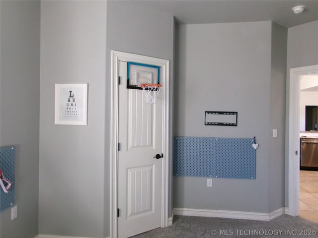 2071 E 53rd, Muskogee, OK 74403