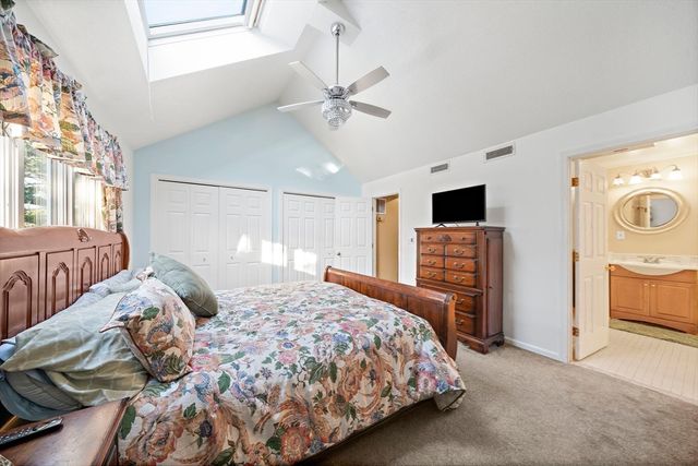 86 Abington Rd 86, Danvers, MA 01923