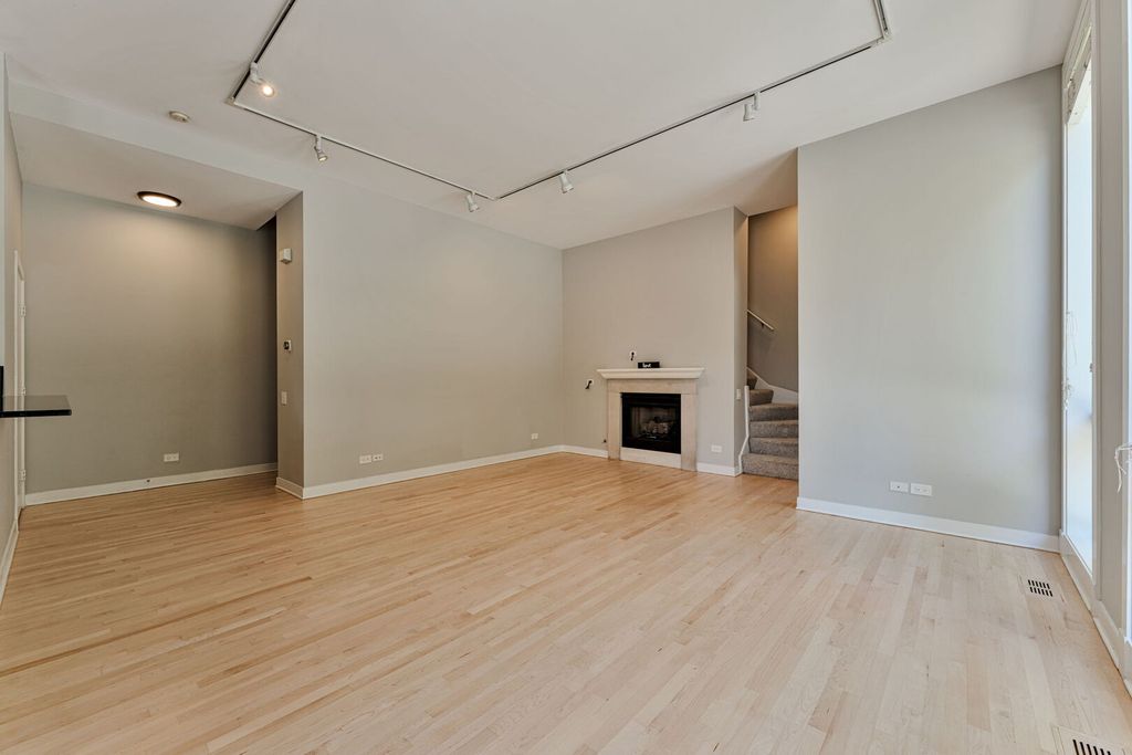 310 N Des Plaines Street A, Chicago, IL 60661 — photo 5