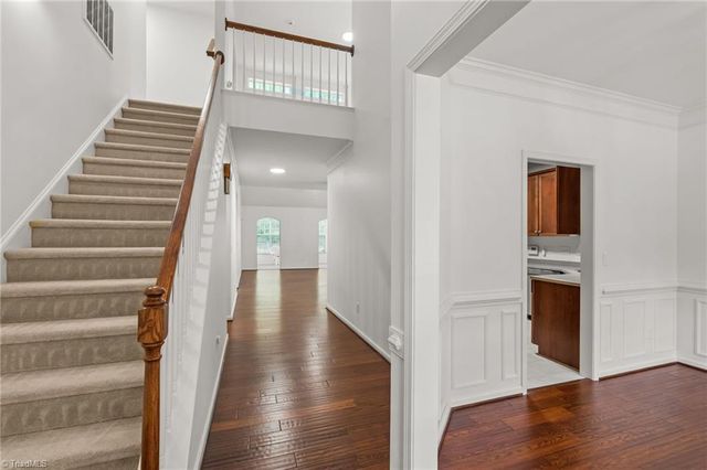 130 Heritage Hill Drive, Jamestown, NC 27282
