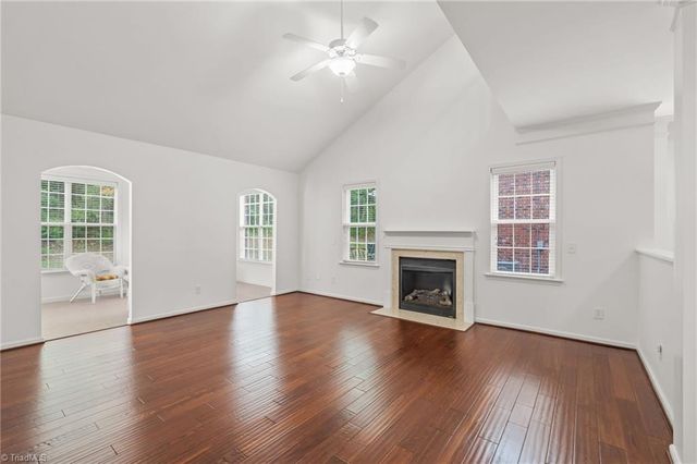 130 Heritage Hill Drive, Jamestown, NC 27282