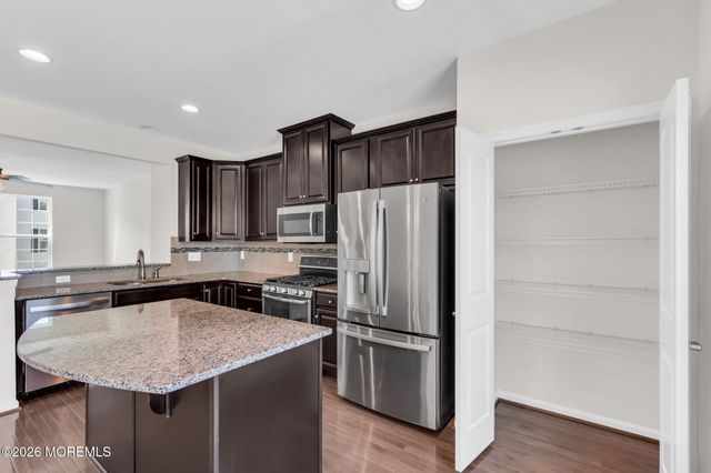 212 Spirit Way, Brick, NJ 08723