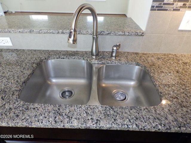 212 Spirit Way, Brick, NJ 08723