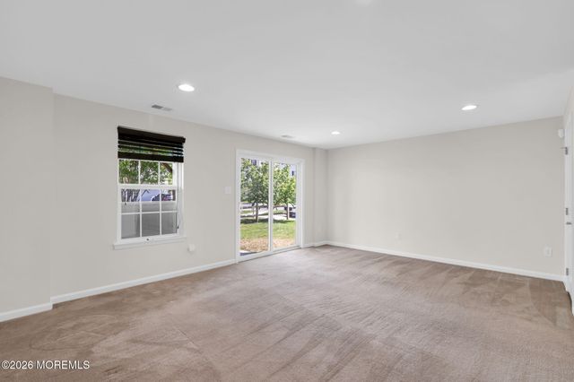 212 Spirit Way, Brick, NJ 08723