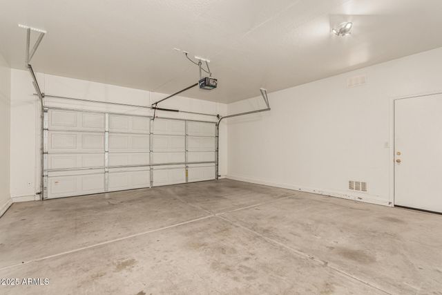 15433 N 172ND Lane, Surprise, AZ 85388