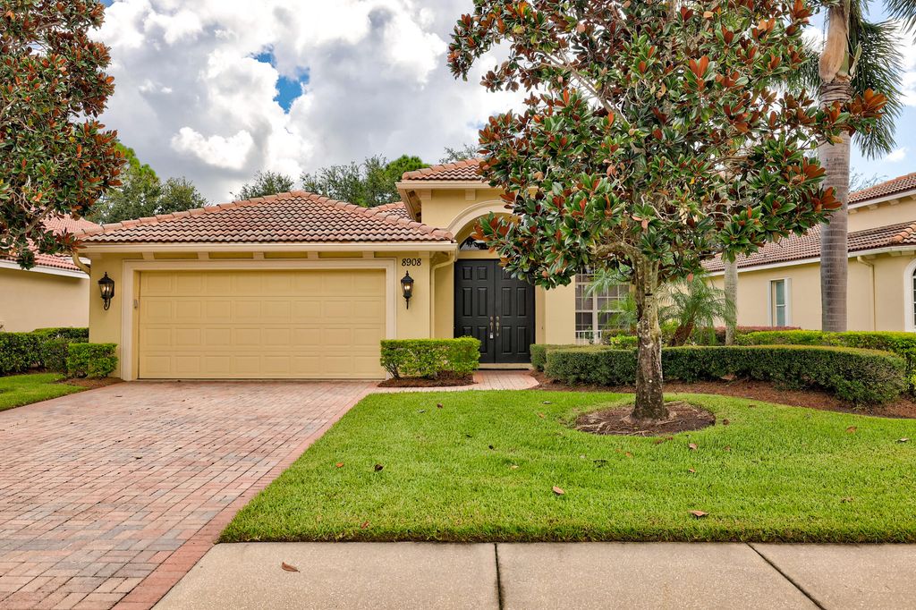 8908 Champions Way, Port St. Lucie, Port St Lucie, FL 34986