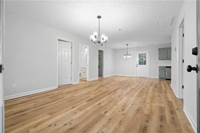 332 Lavista Drive SW, Calhoun, GA 30701
