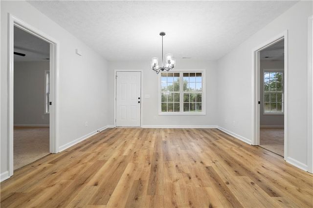332 Lavista Drive SW, Calhoun, GA 30701
