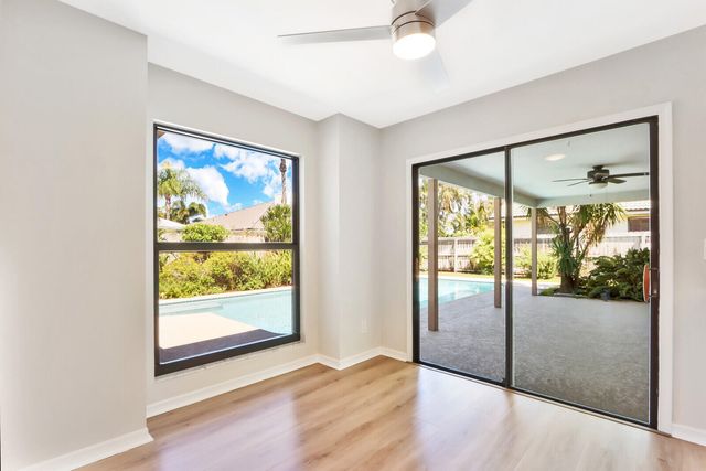 85 Hickory Hill Road, Jupiter, FL 33469