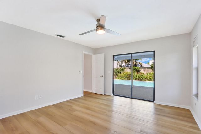 85 Hickory Hill Road, Jupiter, FL 33469