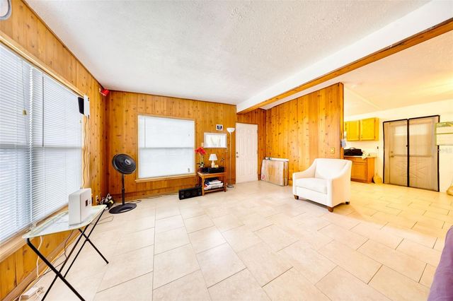 732 CHEROKEE CIRCLE, Sanford, FL 32773